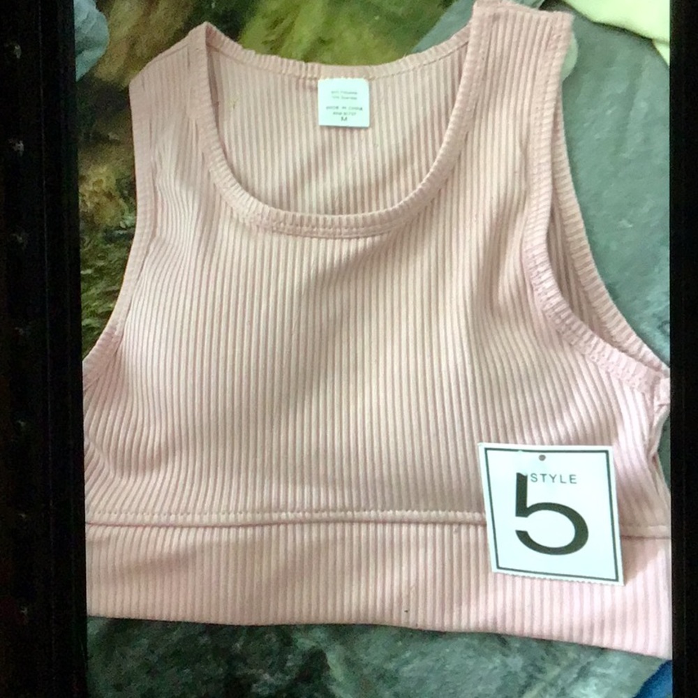 5 style Cropped shirt// sport bra